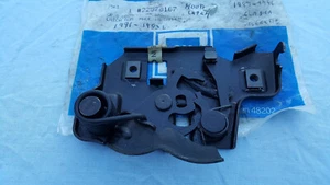 NOS 1987-1996 CHEVROLET CORSICA AND BERETTA HOOD CATCH ASSEMBLY 22578167 - Picture 1 of 2