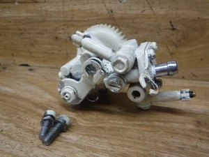 1995 95 SEA DOO HX 717 OEM OIL INJECTION PUMP GEAR ASSEMBLY 290996725 WORKS !!! - Picture 1 of 18