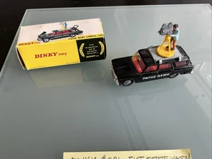 Dinky #281 Fiat Estate Wagon “Pathe News Camera Car,” Excellent Condition - Picture 1 of 3