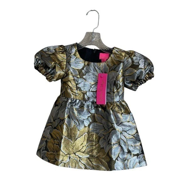 $118 Vestido Lilly Pulitzer Niñas Mini Priyanka Dorado Floral Cumpleaños Sesión de Fotos 2 Foto 1 de 4