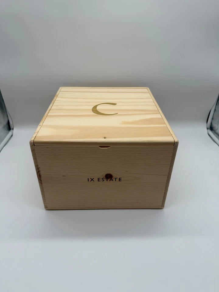 Colgin IX Estate 2010 vino tinto Napa Valley caja de vino vacía 6 botellas Foto 1 de 4