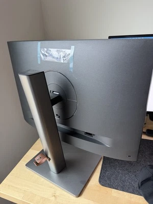 BenQ RD240Q 24.1” WQXGA Monitor 5ms 1000:1, Coding Modes, HDMI & Display Pilot 2 - Image 1 of 4