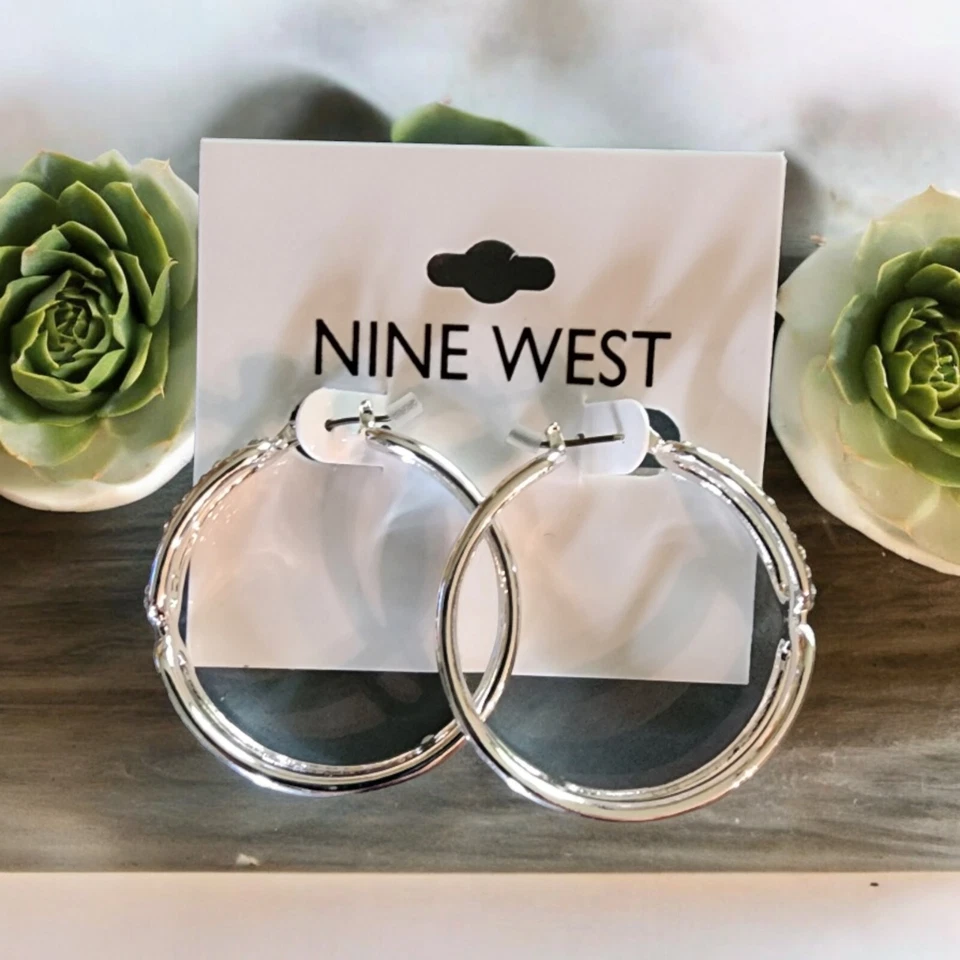 Pendientes de aro Nine West tono plata cristal estrás clip nuevos con etiquetas Foto 1 de 4