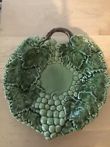 Vintage Caldas Of Portugal Green Grape Serving Platter/Bowl 498 - Picture 1 of 4