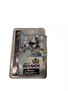 Figurina McFarlane 2005 NHL Hockey Mini 3". Jeremy Roenick LA Kings nuovo con scatola - Foto 1 di 2