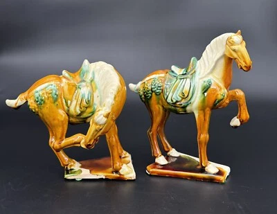 2 caballos de guerra con esmalte por goteo Sancai Luoyang mayólica dinastía Tang años 50 vintage Foto 1 de 4
