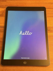 Apple iPad (9th Generation) A2602 64 GB, Wi-Fi, 10.2 in - Space Gray - Picture 1 of 4