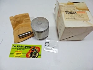 NOS YAMAHA 1982 1983 YZ80 Dirtbike Piston Kit_47.50mm_.5mm/.02" OEM 22W-11630-20 - Picture 1 of 2