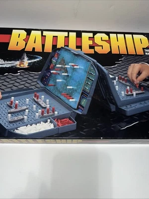 VINTAGE Battleship COMPLETE Milton Bradley 1996 90s War Classic Board Game - Image 1 of 4
