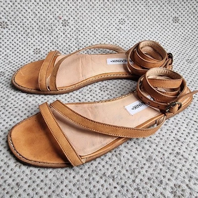 MANOLO BLAHNIK Tan Leather Ankle Strap Women's Sandals Eur 38 - Image 1 of 4
