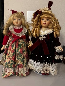 Set of 2: Vintage Porcelain Dolls - Rare Collectible - CLASSIC TREASURES - Picture 1 of 4
