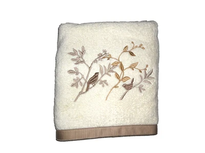 AVANTI PÁJAROS BRONCEADO OLIVA ORO MARFIL BORDADO (1P) TOALLA DE BAÑO 26 X 42 Foto 1 de 4