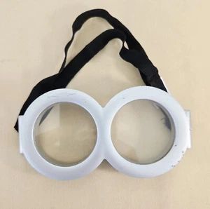 Minions Despicable Me Glasses Prop For Child Halloween Costume Universal Studios - Picture 1 of 4