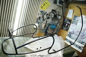 Sturzbügel SATZ vorne + hinten SCKR für Vespa ET4 125 ET2 50 Crashbars Black - Bild 1 von 8