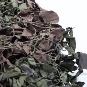 Tarnnetz des britischen Militärs auf Netzmaterial oliv-braun gebr. 3 x 5 m - Bild 1 von 2