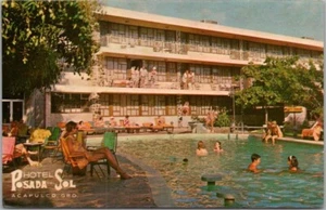 Postal Vintage ACAPULCO México HOTEL POSADA DEL SOL Escena Piscina C1960 - Imagen 1 de 2