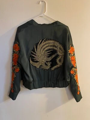 Chaqueta bomber bordada a mano verde oliva pequeña, chaqueta mujer Foto 1 de 4