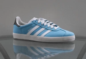 Adidas Neu mit Etikett MNUFC x Familia Gazelle Adv Herren Größe 9 Turnschuhe IH0522 - Bild 1 von 9