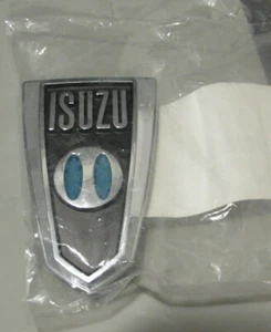 Isuzu Bellett Bonnet Badge NOS in original packaging unopened - Picture 1 of 2