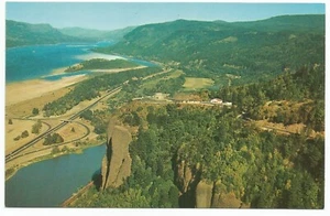 Columbia River Separating Oregon and Washington Vista House Crown Point Postcard - Picture 1 of 2