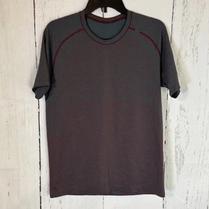 Lululemon Shirt Mens Medium Red Gray Seamless Short Sleeve Crew Live In Practice - Picture 1 of 11