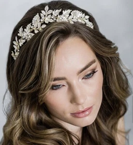 Bel Aire Bridal Artistic Tiara of Metal Leaves with Rhinestone Accents Gold NWT - Picture 1 of 6