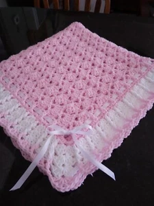Handmade NEW crochet baby blanket Pink w/ White trim & ribbon Afghan Shells - Picture 1 of 6