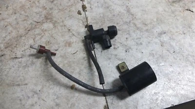 03 Honda VTX1800 VTX 1800 C VTX1800C Air Breather Boxes Valve - Image 1 of 3