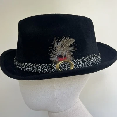 Vintage Stetson Sovereign Black Velour Men’s Size 7 1/8 Fedora Hat 1950s Feather - Image 1 of 4