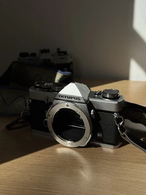 Olympus OM1 35mm SLR Camera Body - Image 1 of 4