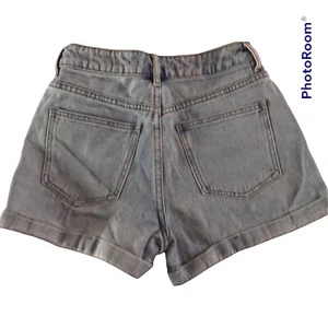 Pac Sun PACSUN shorts Womens sz 24 Mom Cuffed Light Blue Wash Denim 100% Cotton - Picture 1 of 4