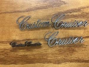 1971 - 1976 Oldsmobile Custom Cruiser Emblems Donk 76 Olds 1972 1973 1974 1975 - Bild 1 von 7