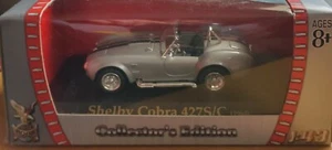 ROAD SIGNATURE 1/43 SCALE SHELBY COBRA 427 S/C SILVER WITH BLACK STRIPES - Picture 1 of 1