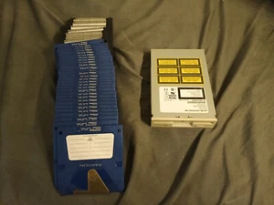 LS-120 Drive with disks - Picture 1 of 1