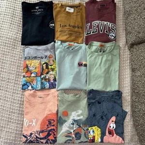 Bundle Of 9 Boys Short Sleeve T Shirts Size Medium/8 - Picture 1 of 4