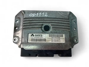 OP1112 RENAULT Engine Control Unit ECU 8200390568 8200384398 - Picture 1 of 5