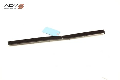 Toyota RAV4 2013-2018 puerta trasera derecha ventana cinturón interior sello de resistencia OEM Foto 1 de 4