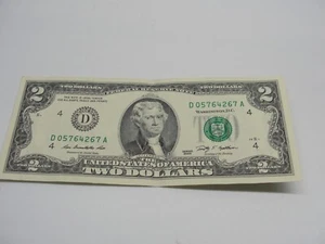 2009 TWO DOLLAR FEDERAL RESERVE NOTE FOR YOUR COLLECTION. Z2448 - Picture 1 of 3