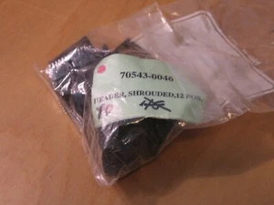 NUEVO 40 PIEZAS MOLEX 70543-0046 CONECTOR VERTICAL CABEZAL 12 POSICIONES P5771 - Imagen 1 de 3