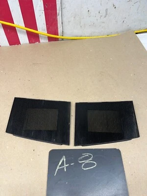 1982 83 84 1992 FIREBIRD TRANS AM TABLERO ALTAVOZ CUBIERTA REJILLAS PERSIANAS ¡AJUSTE! Foto 1 de 4