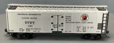 HO Vintage Varney Stamped Metal Northern Pacific Reefer NPMX #100 Kadees HO737 - Image 1 of 4