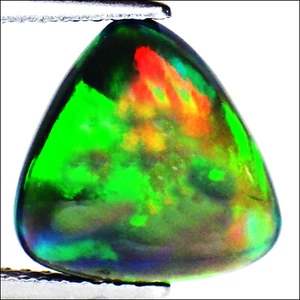 Piedra preciosa de ópalo cabujón negro etíope natural de 2,39 quilates corte trillón multicolor - Imagen 1 de 2