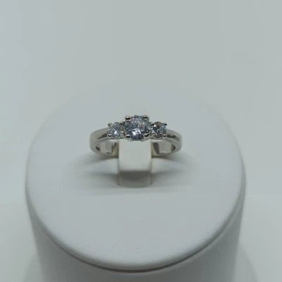 ANELLO IN ARGENTO 925 TRILOGY GRADAZIONE 3,3MM 5MM 3,3 MM ZIRCONI (AMFA0222) - Immagine 1 di 3