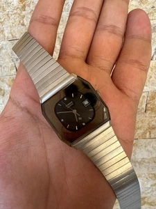 VINTAGE RADO WATCH DATE SILVER BLACK MENS SWISS 1980'S 711.2011.4 30MM GENTS RAR - Picture 1 of 24