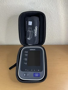 Omron 10 Series BP786N Wireless Blood Pressure Monitor & Cuff With Hard Case - Picture 1 of 1
