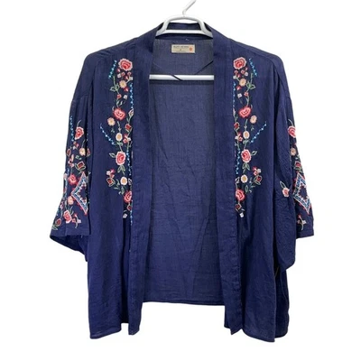 Nuevo con etiquetas Top kimono con volantes tallados azul para mujer bordado floral frente abierto XL Foto 1 de 4