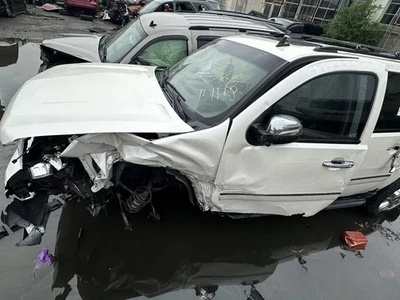 Consola techo delantero con techo corredizo Opt U42 se adapta 07-13 ESCALADE EXT 2124164 Foto 1 de 4