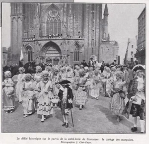 1933 -- CORTEGE A LA CATHEDRALE DE COUTANCES L027 - Bild 1 von 1