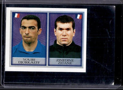 1998 Merlin Official England #214 Youri Djorkaeff / Zinedine Zidane - Image 1 of 2