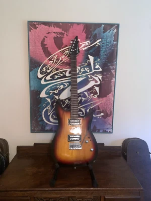 Guitarra personalizada Laguna - Indonesia Foto 1 de 4